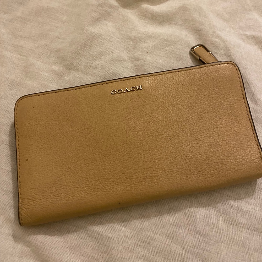 Tan Leather Coach Wallet